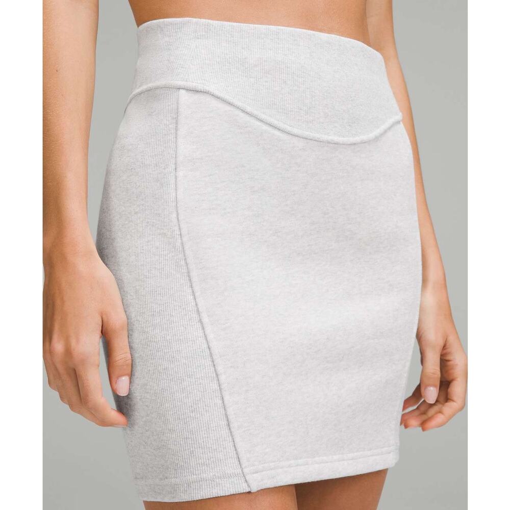NWT Lululemon Scuba HR Mini Skirt Heather Grey Cotton Fleece Active L High Rise